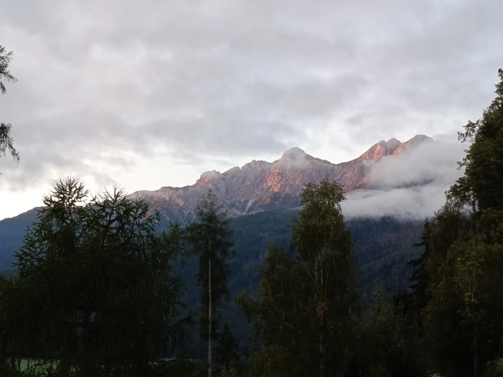 Ráno nad údolím Pusteria